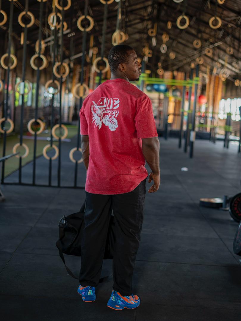 T-SHIRT BIG SIZE "EAGLE FIT" ONE MORE REP ROUGE DÉLAVÉ